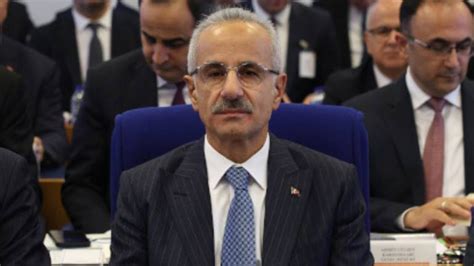 Ulaştırma Bakanı Uraloğlu: Parası olan otoyoldan gider